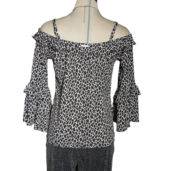 MICHAEL KORS Black and White Open Shoulder Bell Sleeves Size M. - Picture 11 of 16